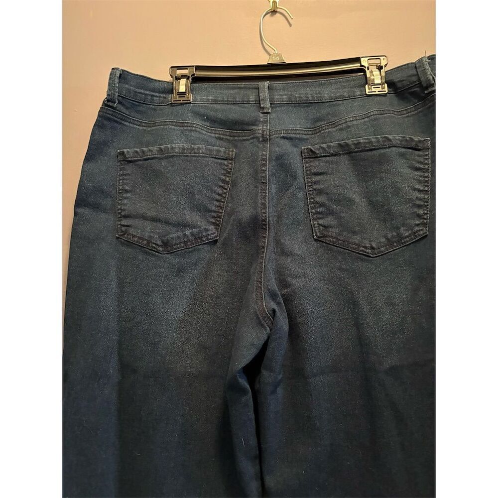 Gloria Vanderbilt Amanda Women's Blue Denim Capris Size 16 Casual - Picture 4 of 8